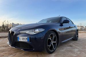 Alfa Romeo Giulia Super 2.2 150cv AT8