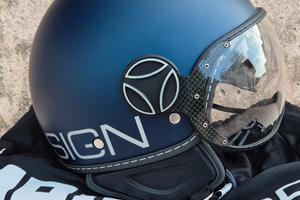 Casco Momo design blu taglia xs