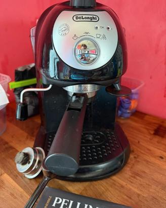 Macchinetta caffe tradizionale Delonghi