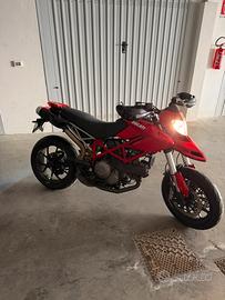 Ducati Hypermotard 796 - 2010