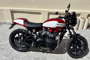 Triumph Bonneville - 2015