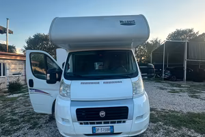 Camper McLouis mansardato Steel 434