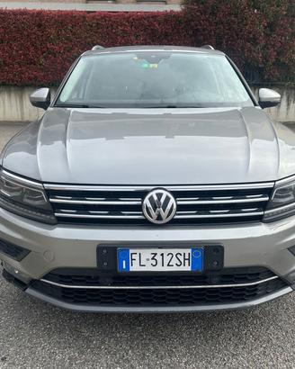 Volkswagen Tiguan 2.0 TDI SCR 4MOTION Style BlueMo