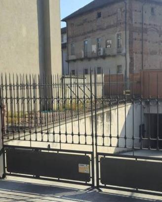 Box / Garage di 15 m² a Vercelli