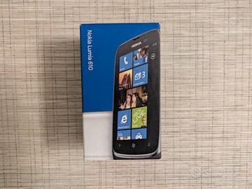 NOKIA LUMIA 610 – Scatola e presa USB originali