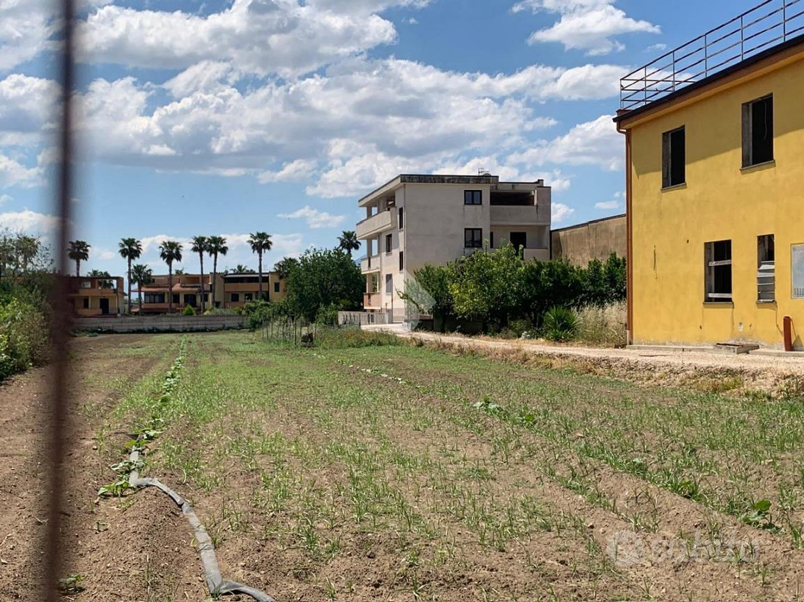TER. RESIDENZIALE A MADDALONI - Vista 3