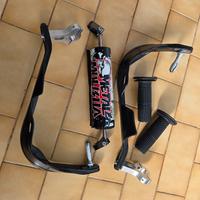 paramani traversino e manopole 