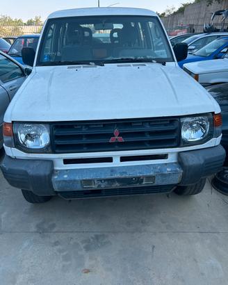 Ricambi mitsubishi pajero