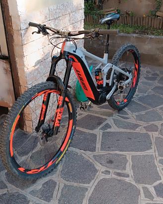 giant reign e+ 1 pro mx. 2022