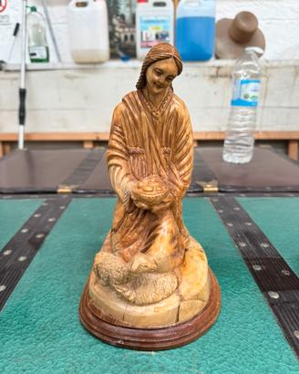 scultura in legno d’ulivo