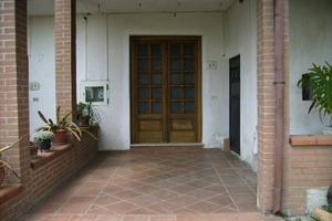 Casa indipendente di 150 m² con 4 locali e box aut