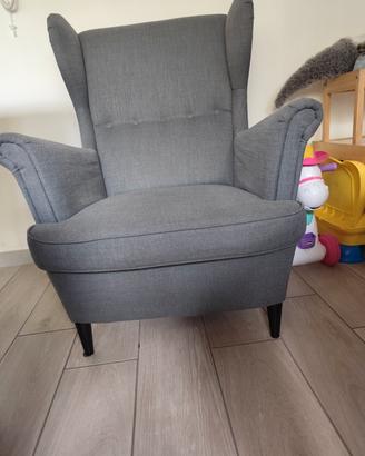 poltrona STRANDMON Ikea 