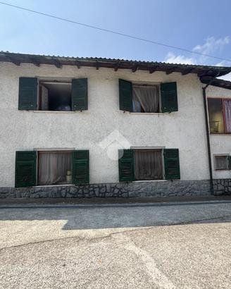 4 LOCALI A ARQUATA SCRIVIA