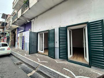 Negozio Caivano [Cod. rif 3386762ACG]