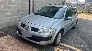 RENAULT MEGANE SW 1.6 BENZINA DISTRIBUZIONE FATTA