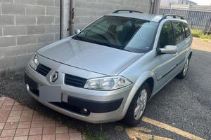 RENAULT MEGANE SW 1.6 BENZINA DISTRIBUZIONE FATTA