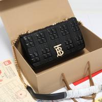 Burberry  Lola