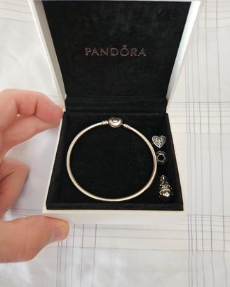 Bracciale pandora  e 4 charm