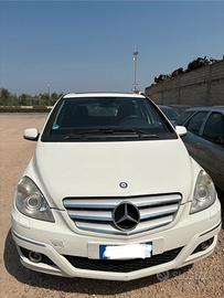RICAMBI MERCEDES CLASSE B 2.0 DIESEL ANNO:2010