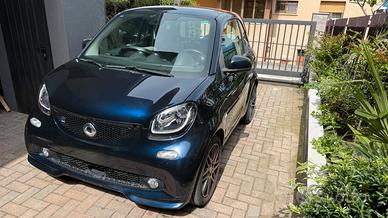 Smart 453 Brabus EQ Parisblu