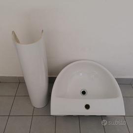 Lavandino bagno a colonna in ceramica bianca - Com