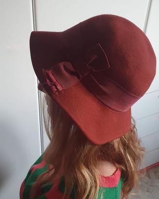 Cappello bordeaux in lana vintage primi anni '80