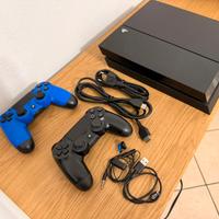 PlayStation 4 (PS4) + 2 Controller e Cavi 