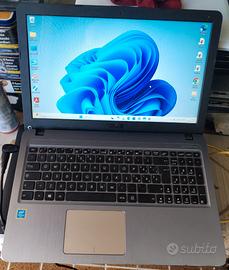 Portatile Asus ddr4 8giga