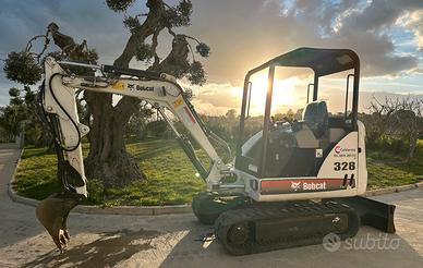 Bobcat 328 Carro allargabile 2005 28 q 3466 ore