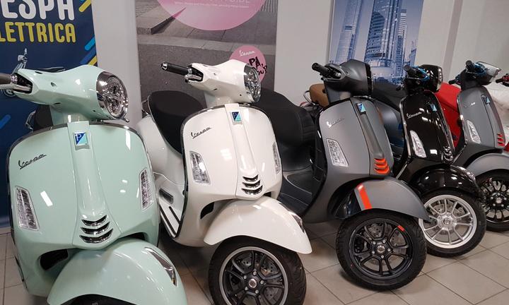 NUOVA Gamma Vespa GTS 125 hpe EURO5+