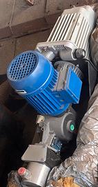 pompa dosatrice a pistone della serie Spring PS1