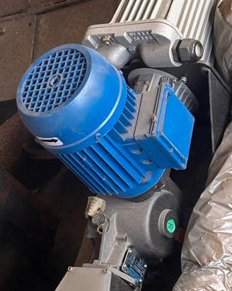 pompa dosatrice a pistone della serie Spring PS1