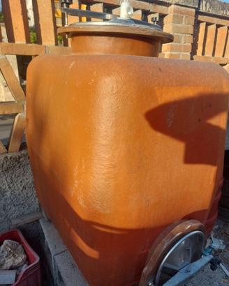 Cisterna in vetro resina da 500 L