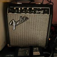 chitarra Ibanez Gio 170DX  e amplificatore Fender 