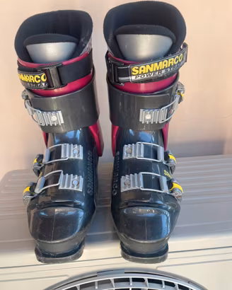 Scarponi sci