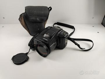 Macchina fotografica vintage Chinon Genesis