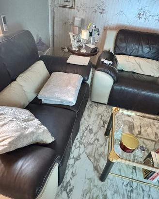 Coppia di divani in vera pelle Italiana