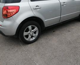 Suzuki sx4 - 2010