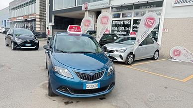 Lancia Ypsilon 1.0 FireFly 5 porte S&S Hybrid Silv