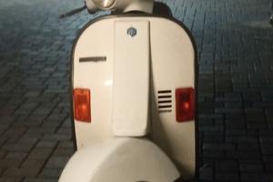 VESPA 50