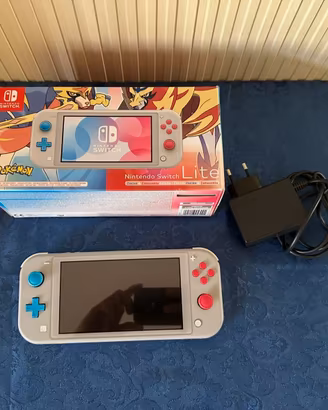 Nintendo Switch Lite Zacian & Zamazenta Limited