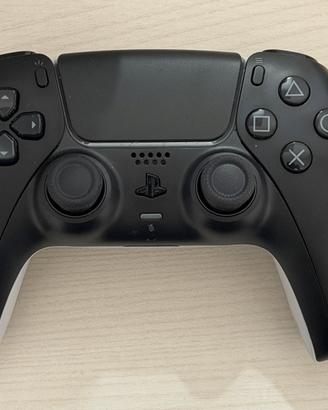 Dualsense ps5 nero con palette e bianco con drif