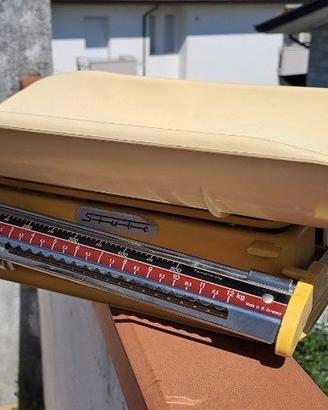 Bilancia pesabambini vintage Stube anni '70