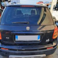 FIAT SEDICI 2008 - PORTELLONE POSTERIORE