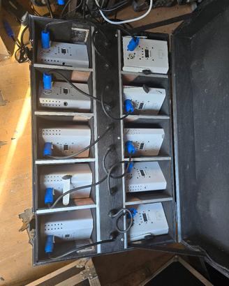 fari a batteria rgbwa+uv wireless e telecomandi