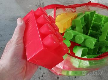 Mega Blocks costruzioni giganti