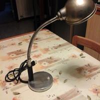 Lampada da tavolo VINTAGE stile industriale.