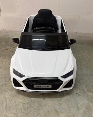 Audi RS6 elettrica per bambini