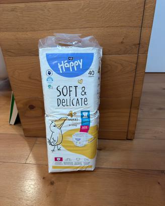 Pannolini Happy 4+.   4 pacchi completi