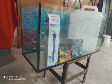 Acquario + accessori